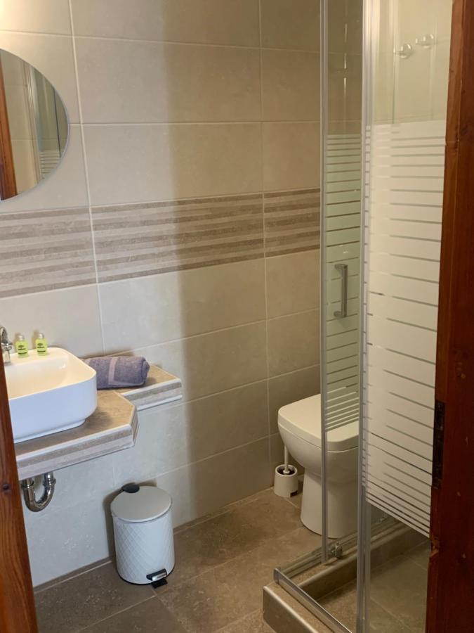 Guesthouse Corali هيدرا المظهر الخارجي الصورة