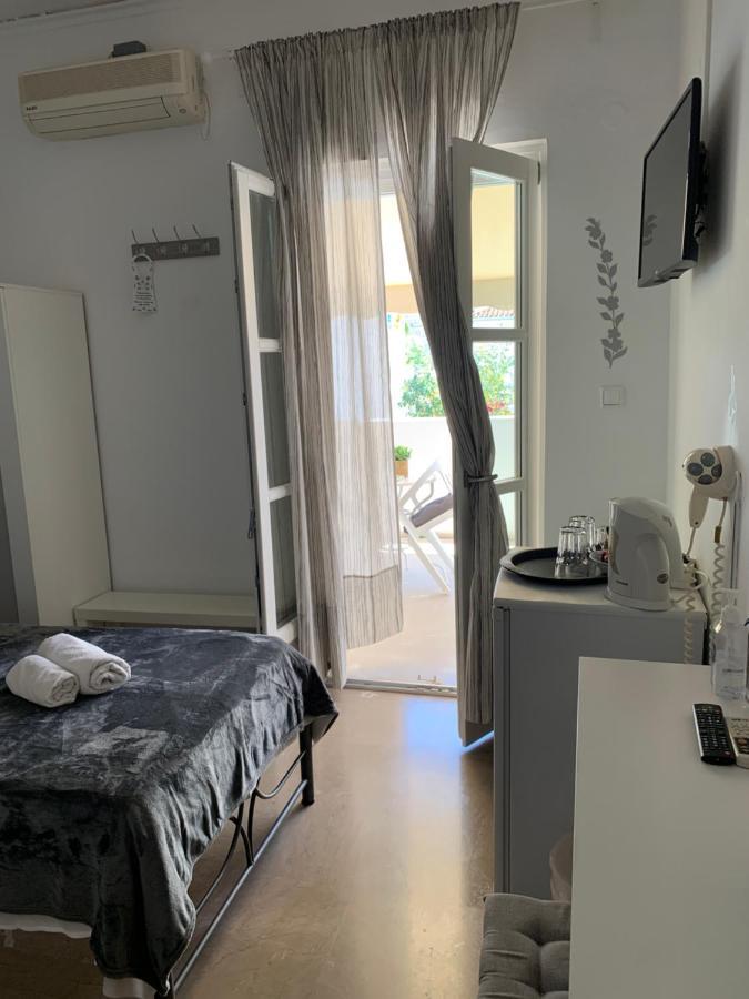 Guesthouse Corali هيدرا المظهر الخارجي الصورة