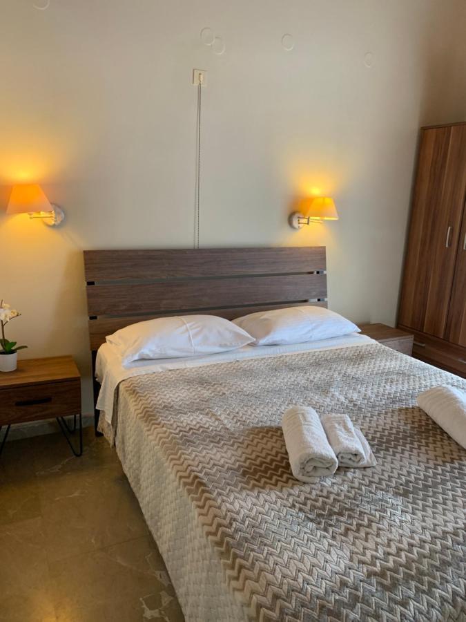 Guesthouse Corali هيدرا المظهر الخارجي الصورة