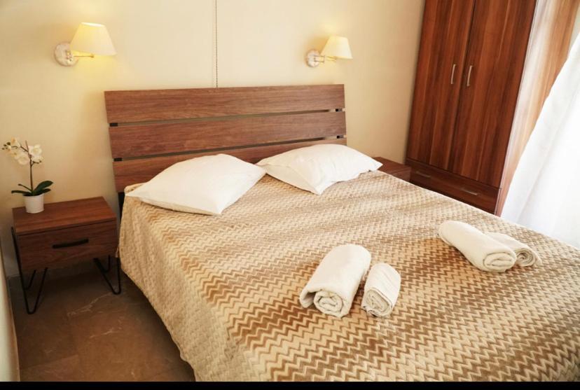Guesthouse Corali هيدرا المظهر الخارجي الصورة