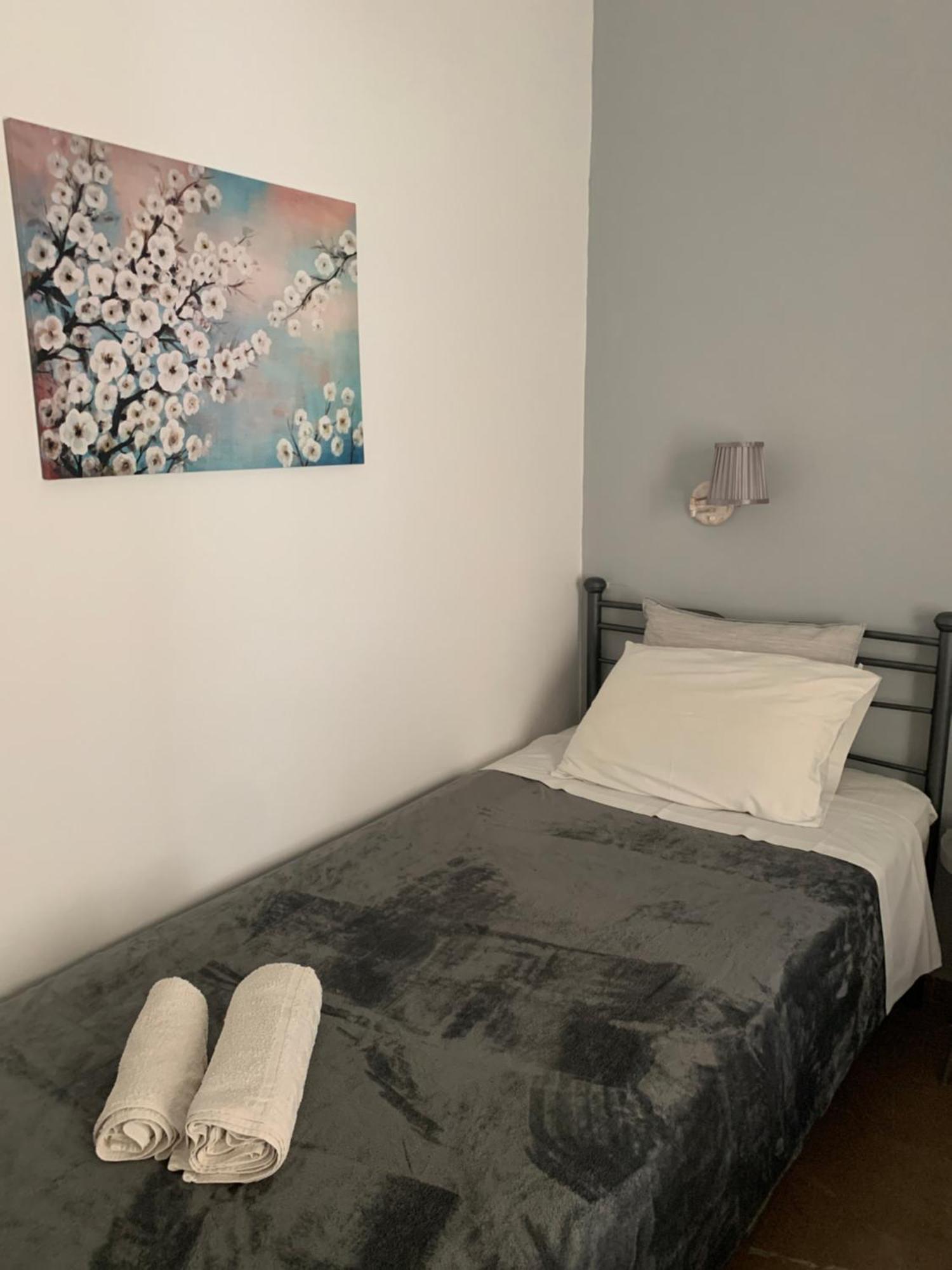 Guesthouse Corali هيدرا المظهر الخارجي الصورة
