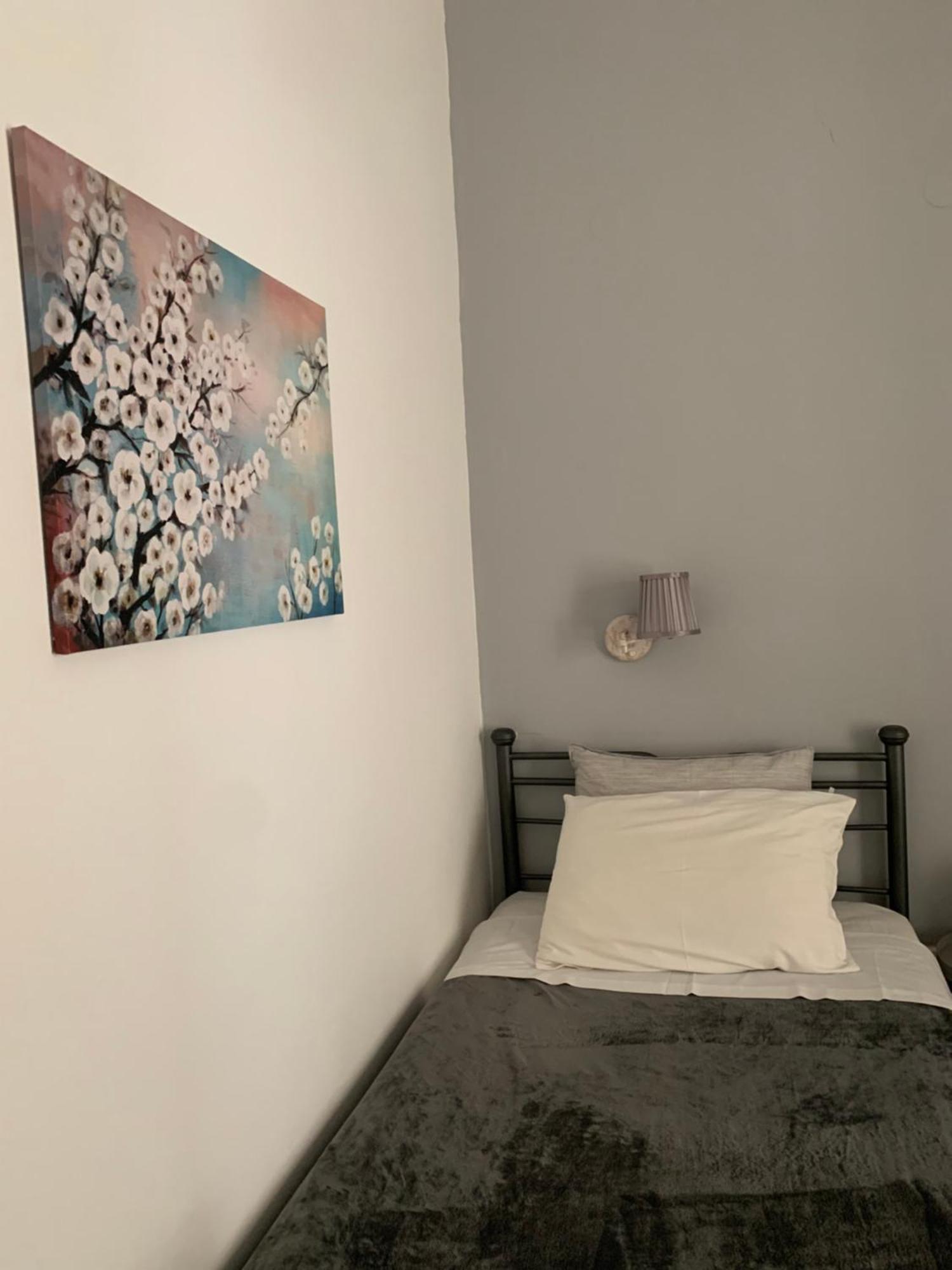 Guesthouse Corali هيدرا المظهر الخارجي الصورة