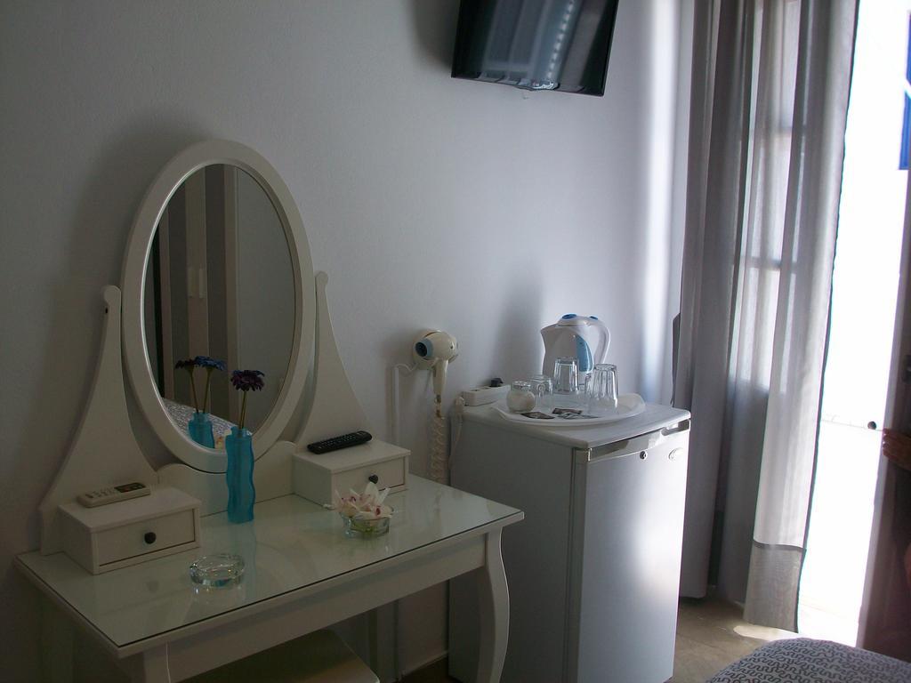 Guesthouse Corali هيدرا المظهر الخارجي الصورة