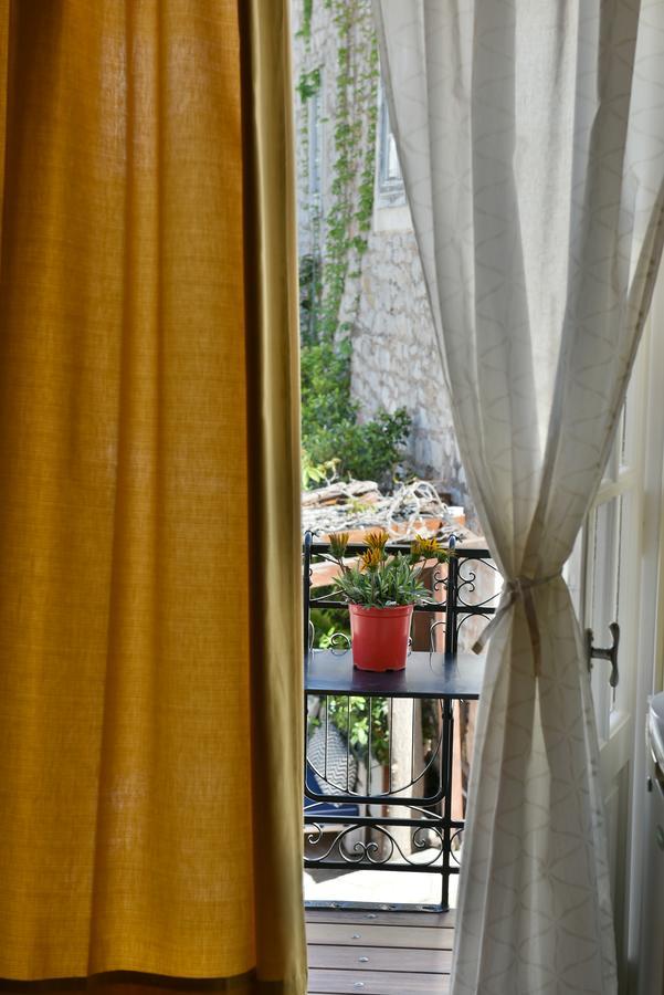Guesthouse Corali هيدرا المظهر الخارجي الصورة
