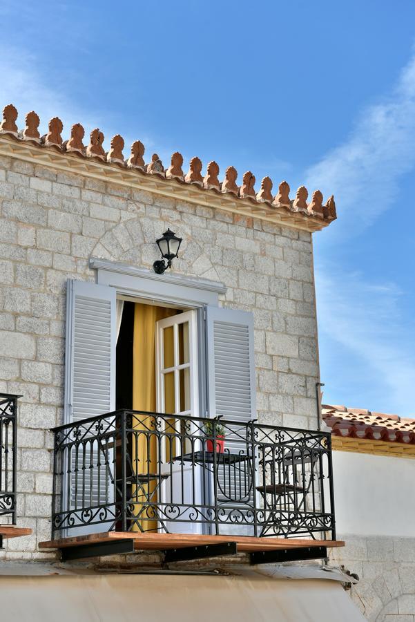 Guesthouse Corali هيدرا المظهر الخارجي الصورة